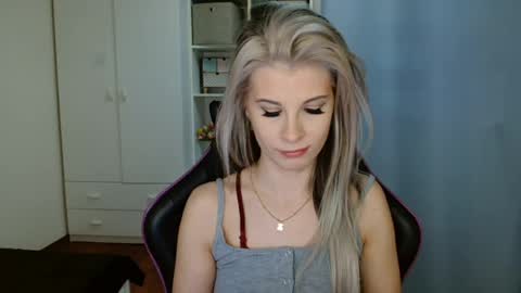 KristineAmore online show from 24, 3, 2026