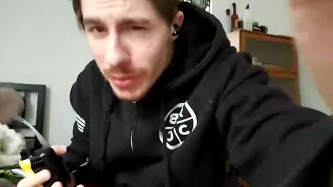 Snapshot of kristophspeer chatting on 4, 1, 2025 Kristoph Speer online show from 4, 1, 2025