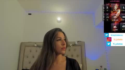Snapshot of kristy_calderon chatting on 6, 11, 2025 Juliette online show from 6, 11, 2025