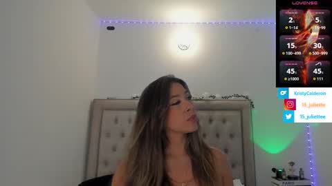 Snapshot of kristy_calderon chatting on 30, 11, 2025 Juliette online show from 30, 11, 2025