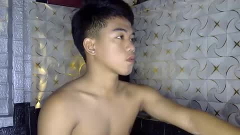 Snapshot of kritthanarkorn chatting on 19, 4, 2026 kritthanarkorn online show from 19, 4, 2026