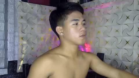 Snapshot of kritthanarkorn chatting on 22, 4, 2026 kritthanarkorn online show from 22, 4, 2026