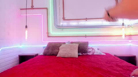 krystalswift_ online show from 25, 5, 2026