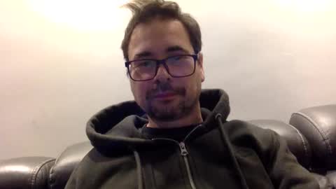 krzysztof1977 online show from 6, 1, 2026