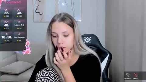 Snapshot of ksusha__sweet chatting on 6, 10, 2025 Lady online show from 6, 10, 2025