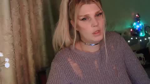 Annika  MTF ts post -op online show from 4, 12, 2024