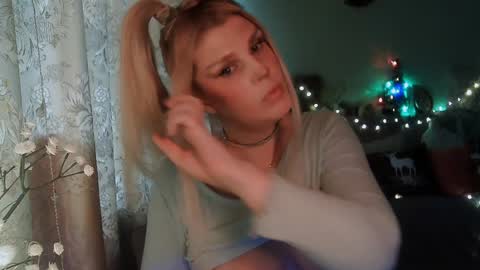 Annika  MTF ts post -op online show from 5, 12, 2024