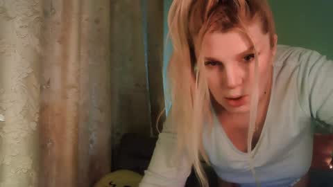 Annika  MTF ts post -op online show from 11, 1, 2025