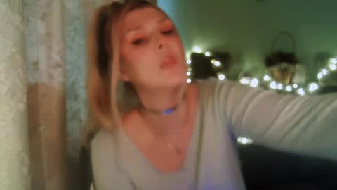 Annika  MTF ts post -op online show from 23, 1, 2025