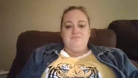 Snapshot of kudraalo chatting on 25, 11, 2025 Ho-verdrive online show from 25, 11, 2025