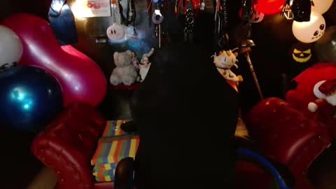 Fetiche Woman online show from 10, 10, 2025