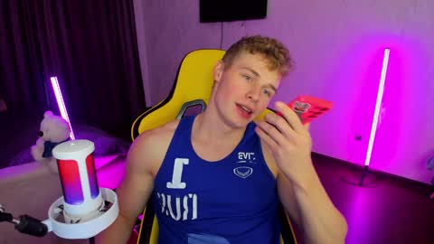 Snapshot of kurt_hanssen chatting on 14, 12, 2024 kurt_hanssen online show from 14, 12, 2024
