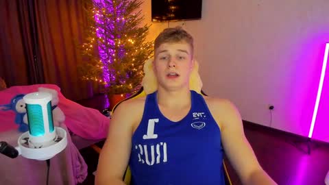 Snapshot of kurt_hanssen chatting on 15, 1, 2025 kurt_hanssen online show from 15, 1, 2025