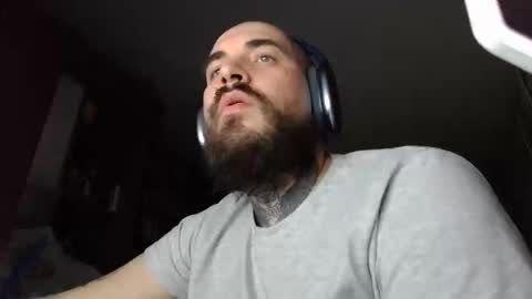 Snapshot of kuzmabig chatting on 16, 11, 2025 kuzmabig online show from 16, 11, 2025