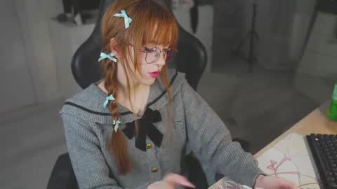 Snapshot of kveilynn chatting on 4, 3, 2025 Kveilynn online show from 4, 3, 2025