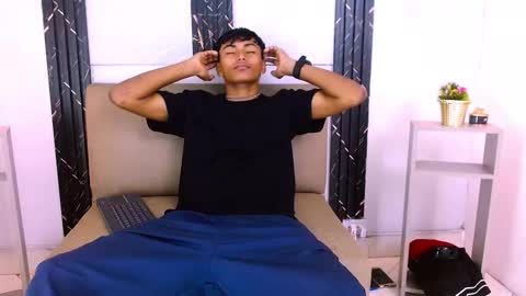 Snapshot of kyle_dimons chatting on 27, 2, 2026 Kyle Dimons online show from 27, 2, 2026