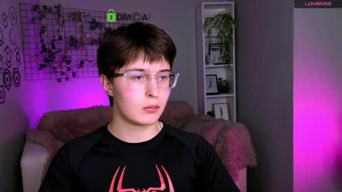 Snapshot of kyleberry_ chatting on 6, 11, 2025 kyleberry_ online show from 6, 11, 2025