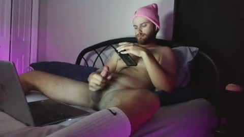 Snapshot of kylen7981 chatting on 19, 6, 2026 kylen7981 online show from 19, 6, 2026