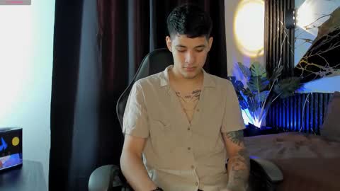 kylesmithx_ online show from 18, 12, 2025