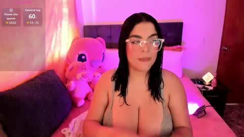 Kylie  online show from 16, 12, 2025