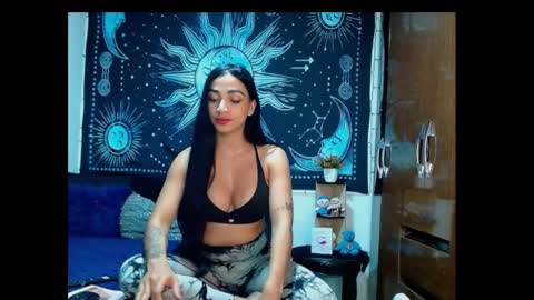 Snapshot of kylie_capricorn chatting on 10, 2, 2025 kylie online show from 10, 2, 2025