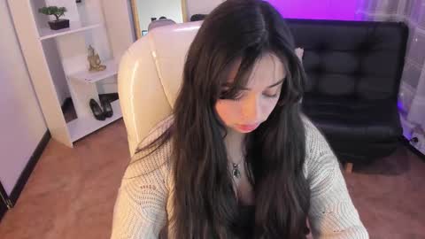 kylie online show from 7, 3, 2025