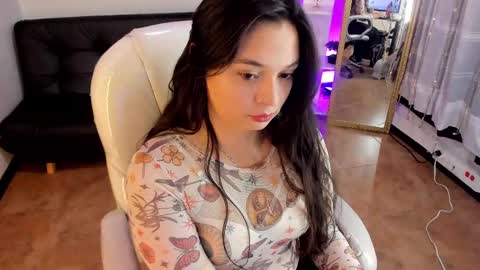 kylie online show from 7, 10, 2025