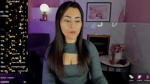 Snapshot of kylie_mellow chatting on 12, 1, 2025 Kylie online show from 12, 1, 2025