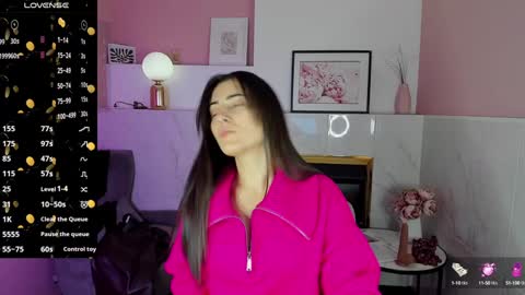 Snapshot of kylie_mellow chatting on 2, 2, 2025 Kylie online show from 2, 2, 2025