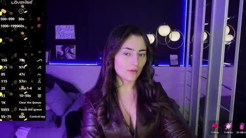 Snapshot of kylie_mellow chatting on 11, 2, 2025 Kylie online show from 11, 2, 2025