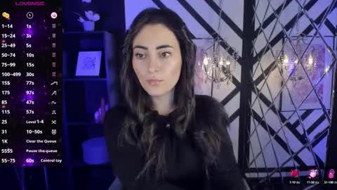 Snapshot of kylie_mellow chatting on 5, 3, 2025 Kylie online show from 5, 3, 2025