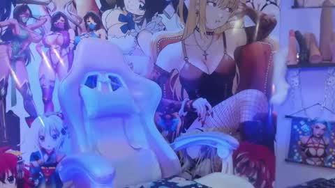 Snapshot of kylie_moan chatting on 2, 10, 2025 KYLIE online show from 2, 10, 2025