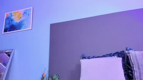 Kylie Reyes  online show from 25, 1, 2025