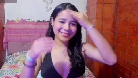 Snapshot of kyomi_beth chatting on 2, 1, 2025 kyomi online show from 2, 1, 2025