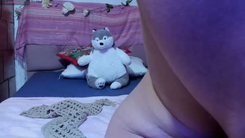Snapshot of kyomi_beth chatting on 10, 1, 2025 kyomi online show from 10, 1, 2025