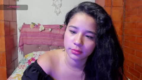 Snapshot of kyomi_beth chatting on 15, 1, 2025 kyomi online show from 15, 1, 2025