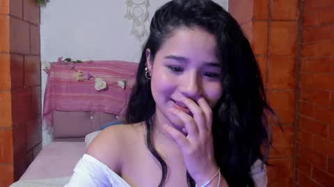 Snapshot of kyomi_beth chatting on 29, 1, 2025 kyomi online show from 29, 1, 2025