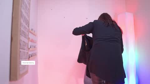 Kyomi online show from 3, 10, 2025