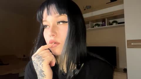 Eva online show from 29, 10, 2025