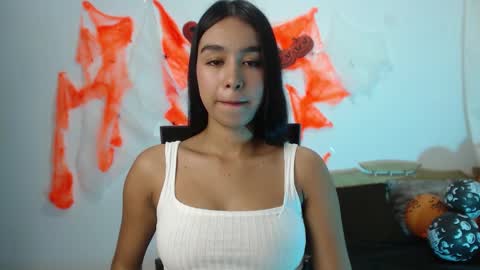 Kyra  online show from 22, 10, 2025