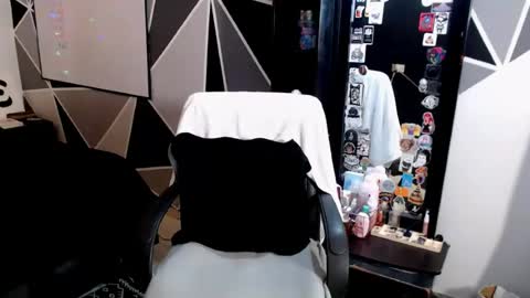 l0lavelvet online show from 11, 6, 2026