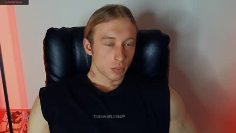 Snapshot of l_adonis_l chatting on 26, 4, 2026 Adonis online show from 26, 4, 2026