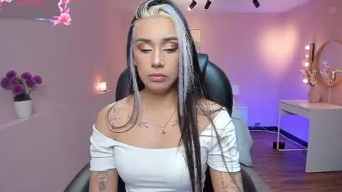 Snapshot of la_monitora chatting on 15, 7, 2026 T A T I A N A online show from 15, 7, 2026