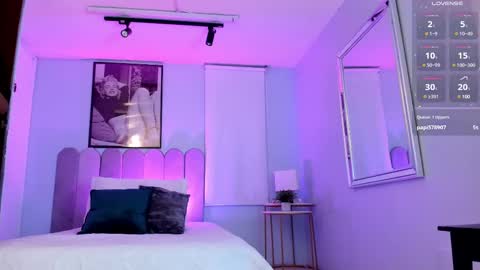 Cris  online show from 12, 3, 2025