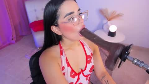 Snapshot of laana_foxx chatting on 28, 10, 2025 lana  foxx Model  independient online show from 28, 10, 2025