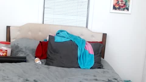 Lacey Phoenix online show from 19, 2, 2025