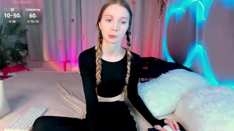 Lada online show from 15, 4, 2026