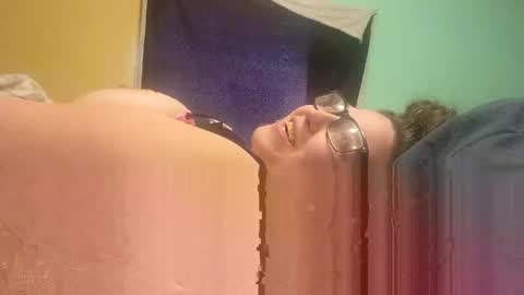 Snapshot of laddybuggie27 chatting on 14, 2, 2025 Laddybuggie27 online show from 14, 2, 2025