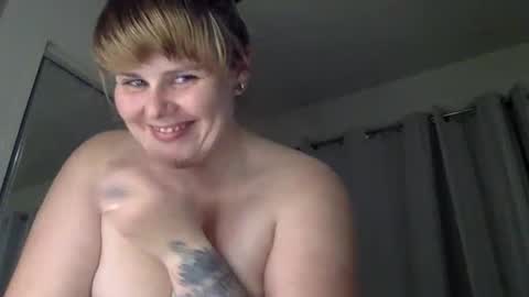 Snapshot of lady__j chatting on 5, 12, 2024 Lady J online show from 5, 12, 2024