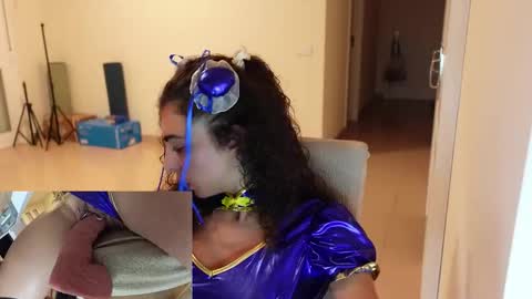 Snapshot of lady_ana_ chatting on 23, 11, 2025 lady_ana_ online show from 23, 11, 2025